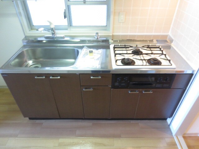 ジュエリ－・ウォ－ルの物件内観写真