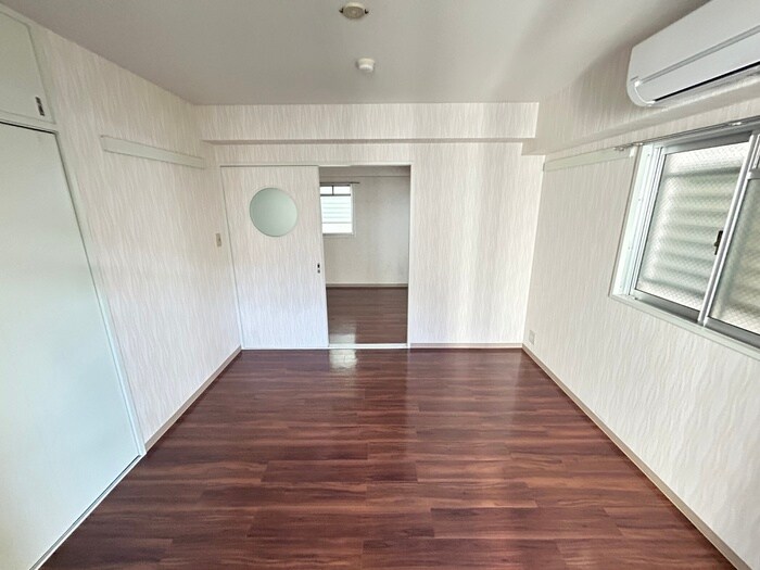 ジュエリ－・ウォ－ルの物件内観写真