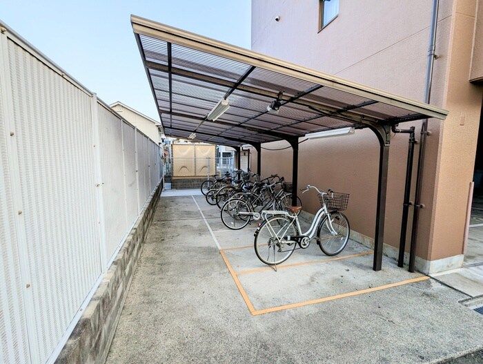 カ－サ王塚台の物件外観写真