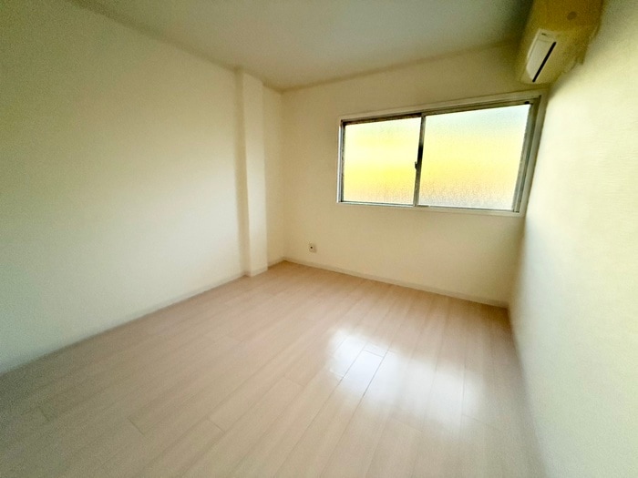 シャルマン香里の物件内観写真