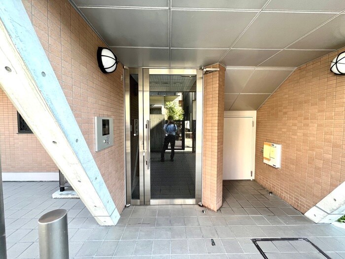 アルデール西宮の物件外観写真