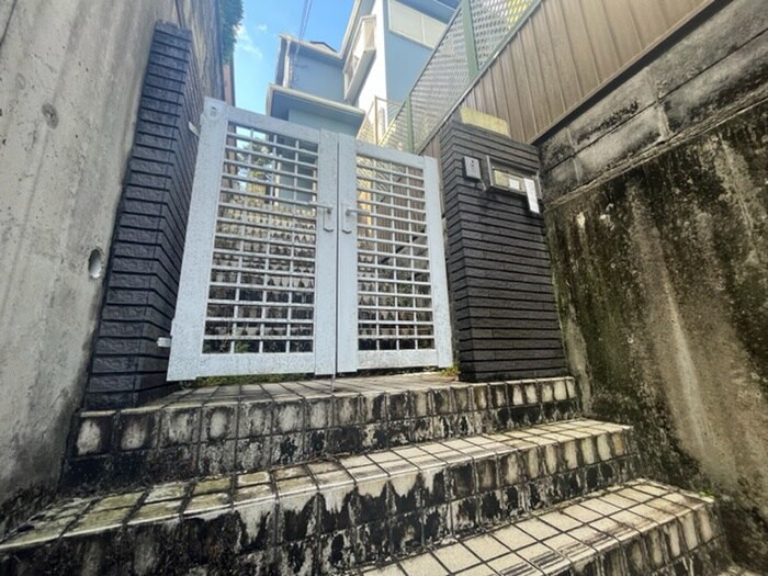 鼓が滝河村邸の物件外観写真