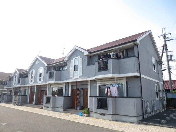 サンクリスタルⅠの物件外観写真