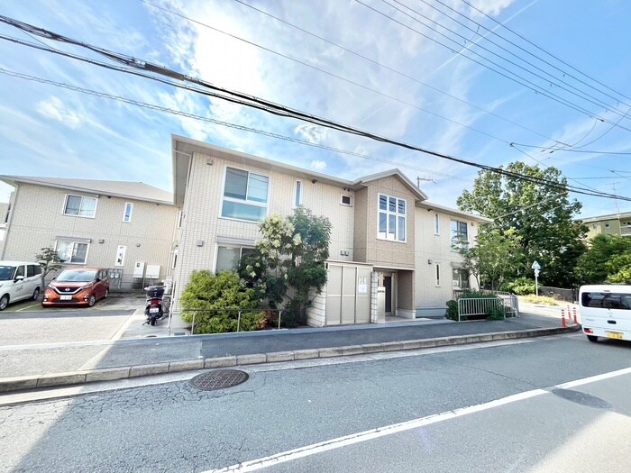 メープルヒルの物件外観写真