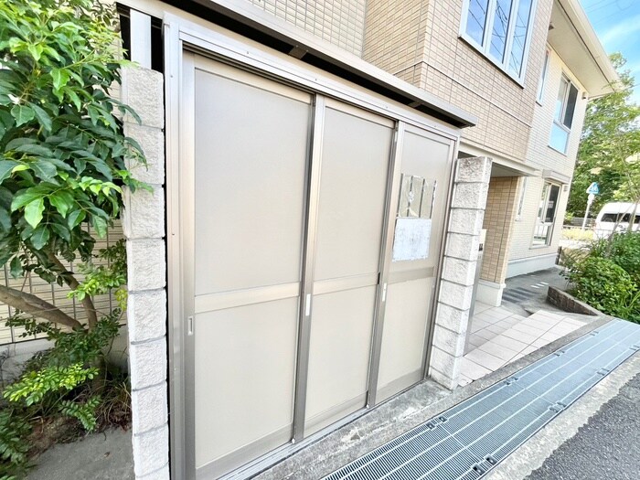 メープルヒルの物件外観写真