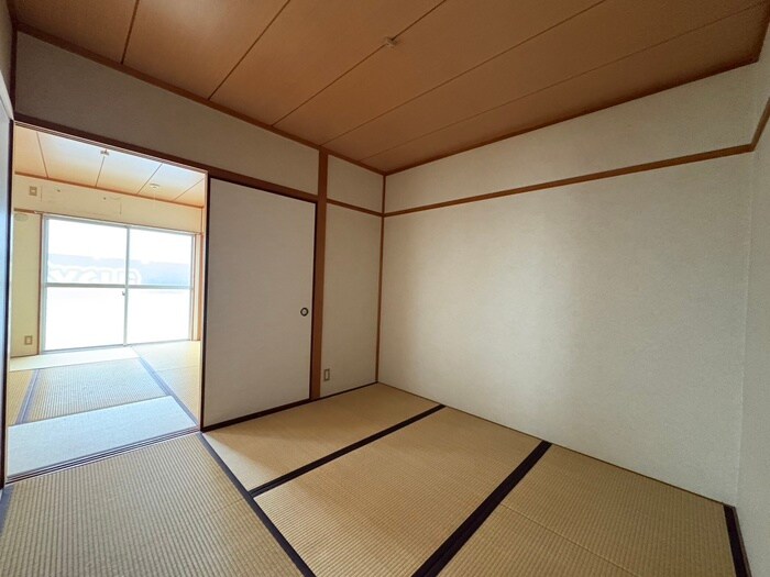 村上マンションの物件内観写真