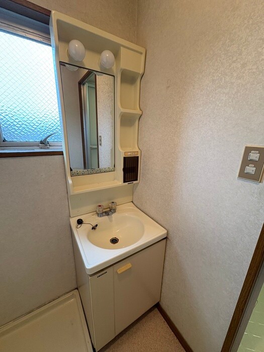 村上マンションの物件内観写真