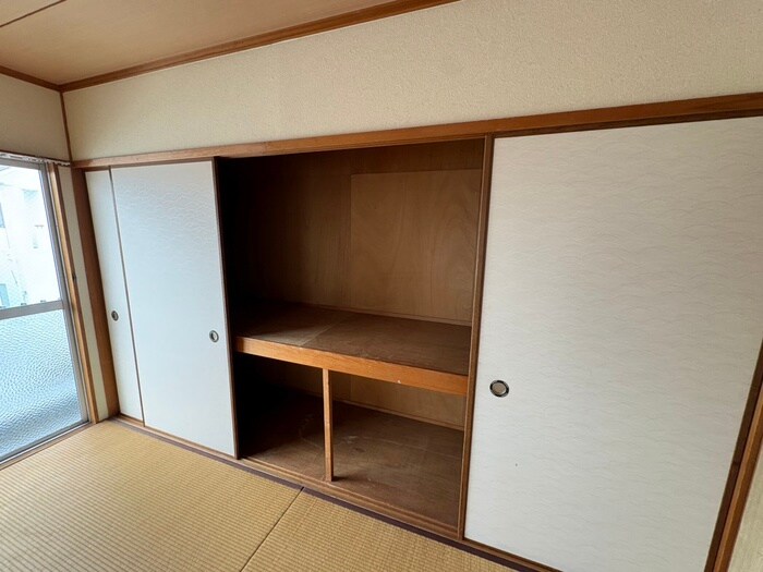 村上マンションの物件内観写真