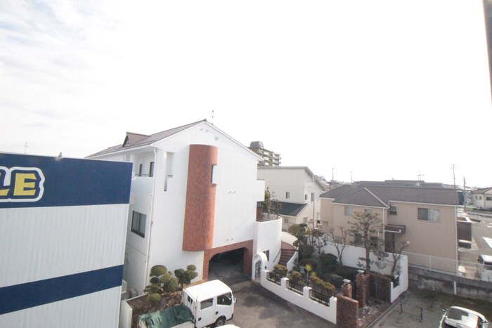 村上マンションの物件内観写真