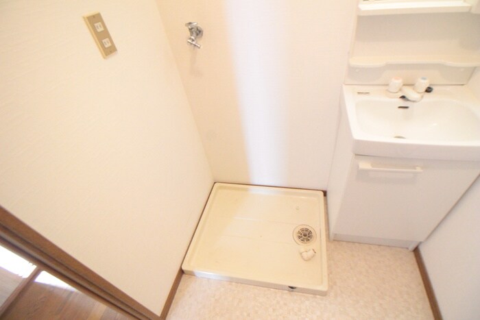 村上マンションの物件内観写真