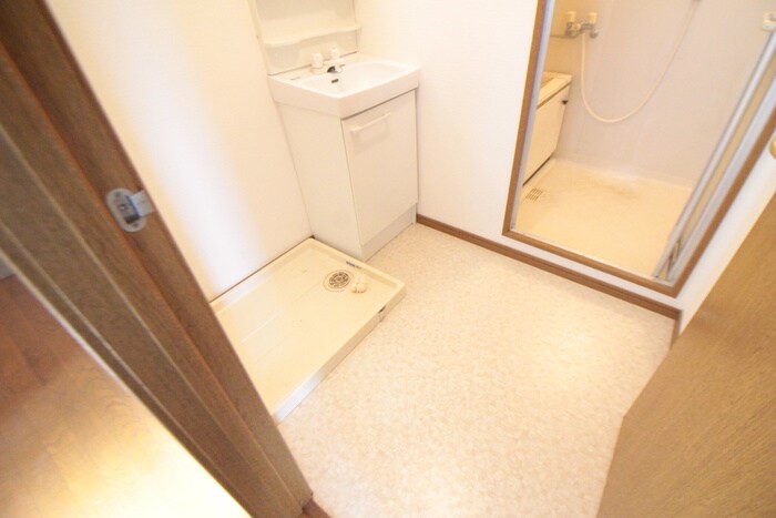 村上マンションの物件内観写真