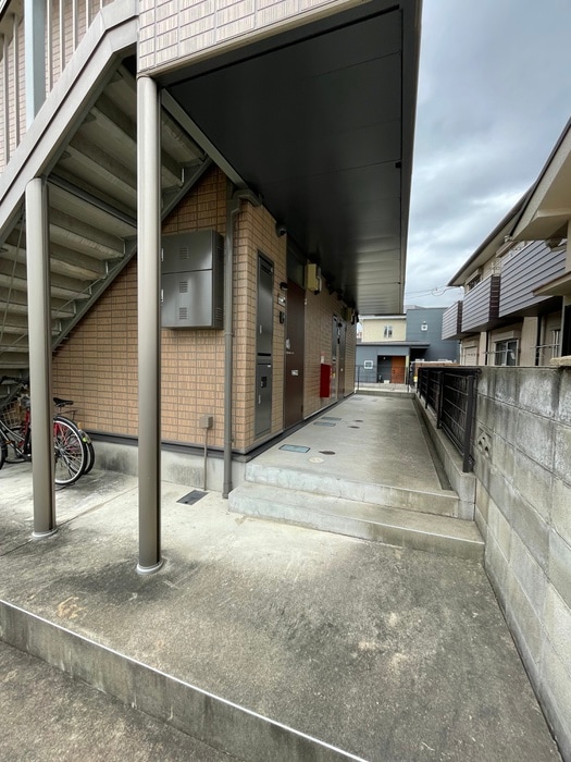 プランギ私部の物件外観写真