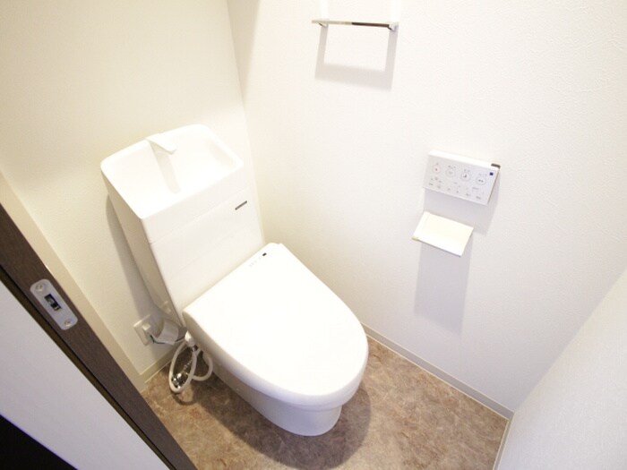 シャルム南巽の物件内観写真