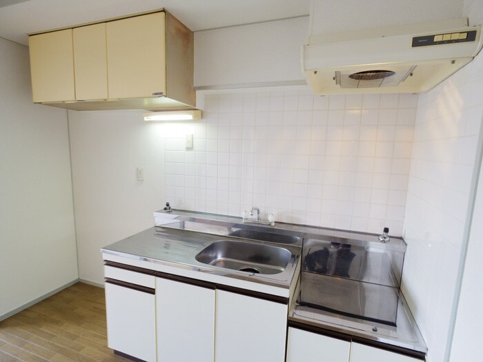 足立ハイツ竹田の物件内観写真