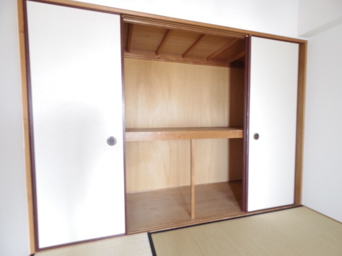 足立ハイツ竹田の物件内観写真