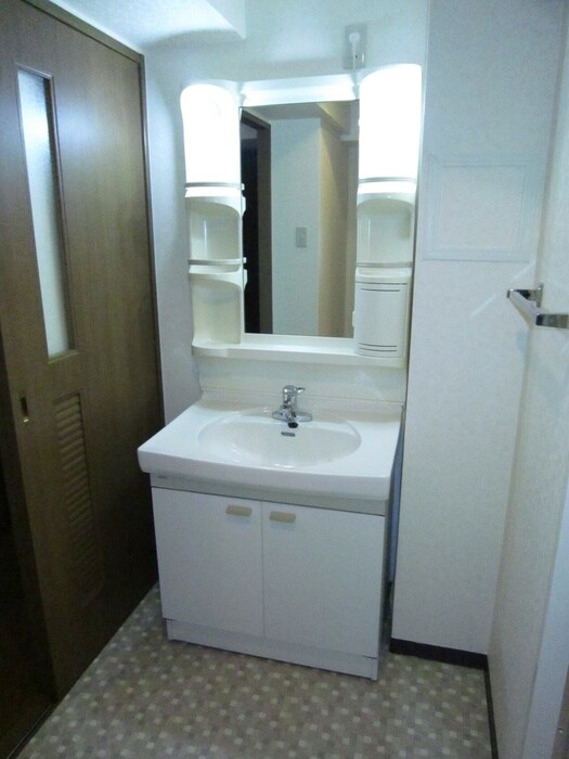 トゥ－・ル・モンド森の物件内観写真