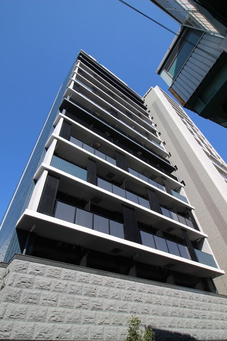 ﾌﾟﾚｻﾝｽOSAKADOMECITYﾋﾞｰﾂ(1304)の物件外観写真