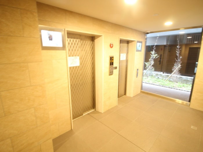 ﾌﾟﾚｻﾝｽOSAKADOMECITYﾋﾞｰﾂ(1304)の物件外観写真