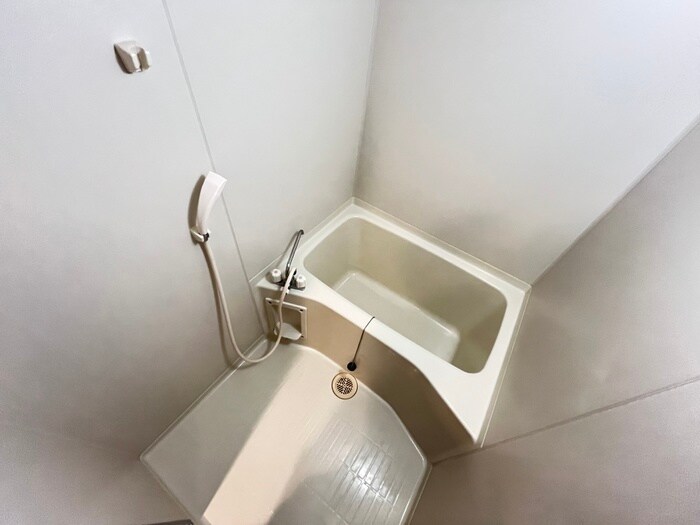 ヴィラ・ジョルナ－タの物件内観写真