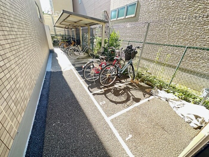 ヴィラ・ジョルナ－タの物件外観写真