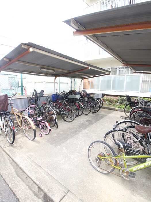 エステ－トハイツの物件外観写真