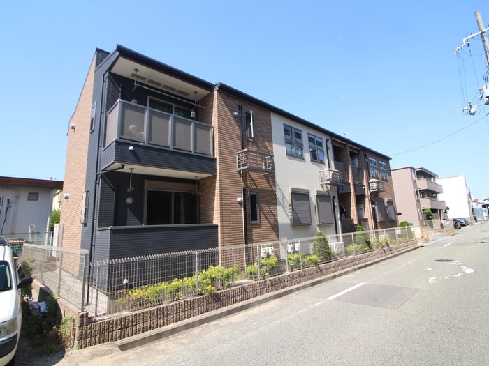 ベルスクエアの物件外観写真