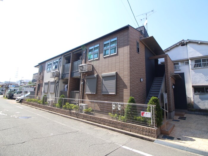 ベルスクエアの物件外観写真