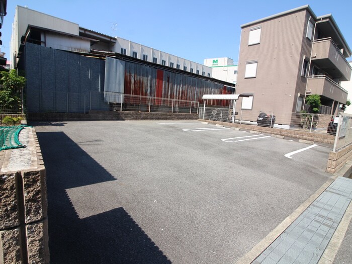 ベルスクエアの物件外観写真