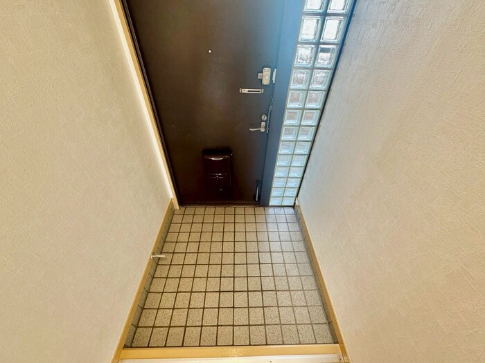 ＩＶＹ　ＣＯＵＲＴ　Ａの物件内観写真