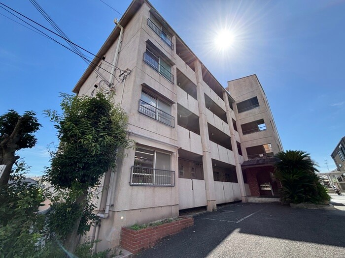 マンション紫明園の物件外観写真