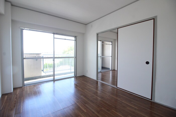 マンション紫明園の物件内観写真