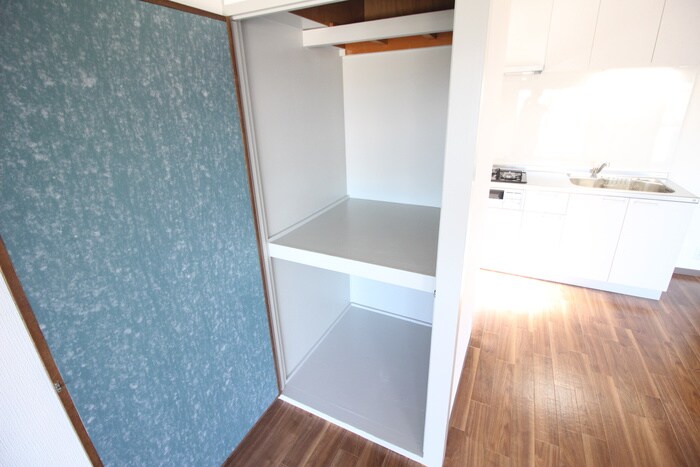 マンション紫明園の物件内観写真