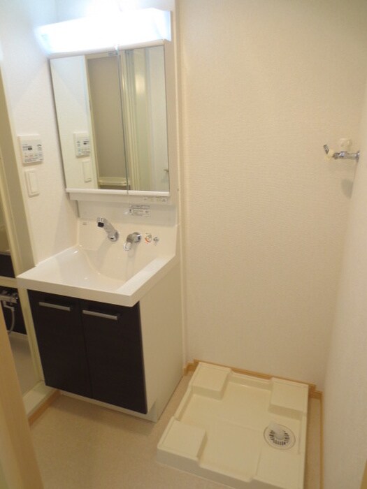 カーザ宮之前の物件内観写真