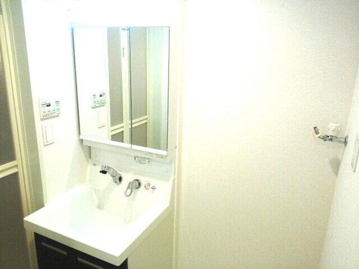 カーザ宮之前の物件内観写真