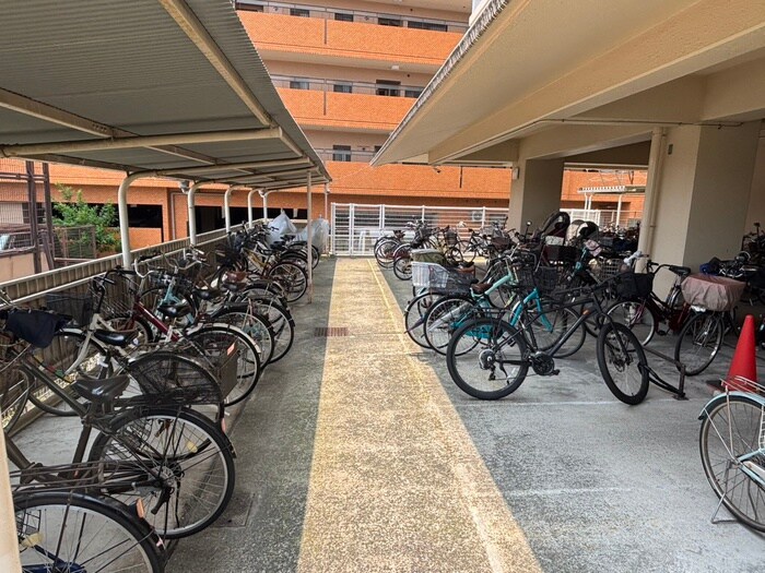 ユニハイム平野公園(1101)の物件外観写真