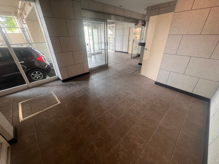 ユニハイム平野公園(1101)の物件外観写真