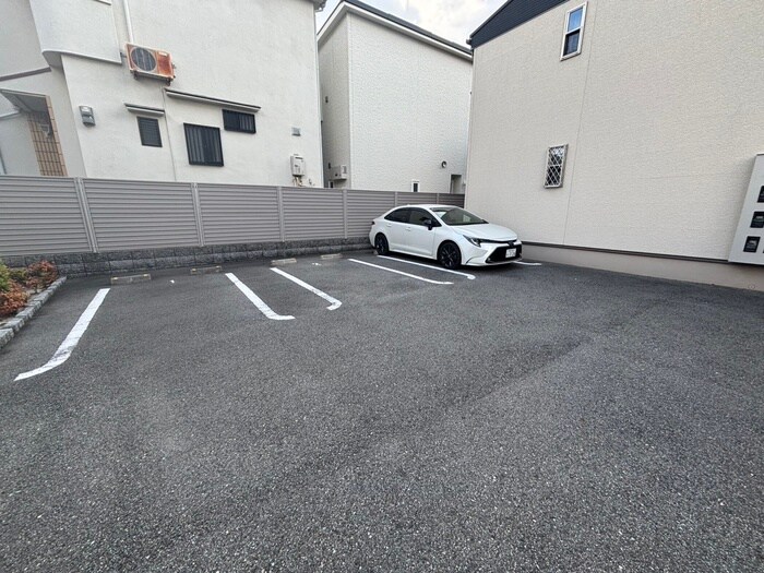 ローレルパークの物件外観写真