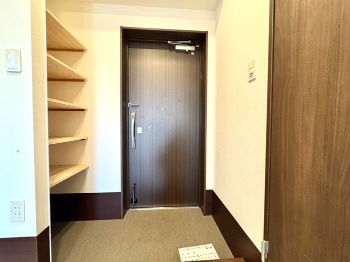 グラン・シャイニーの物件内観写真