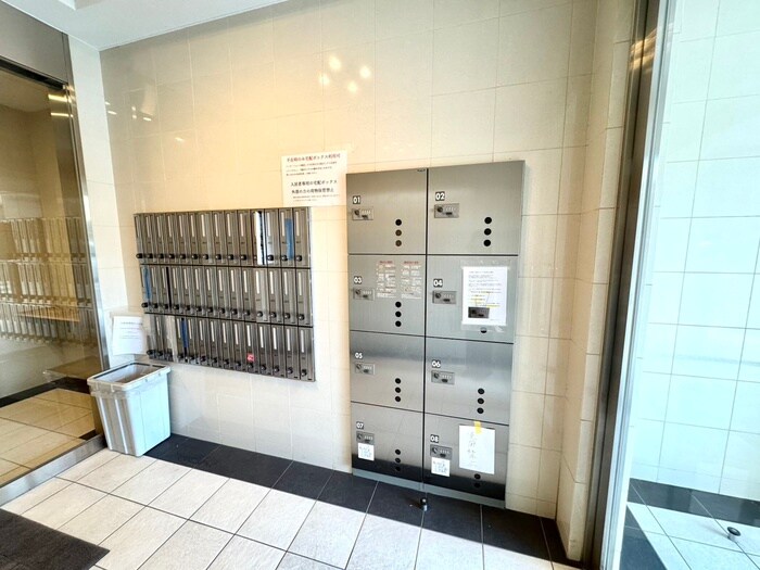 グラン・シャイニーの物件外観写真