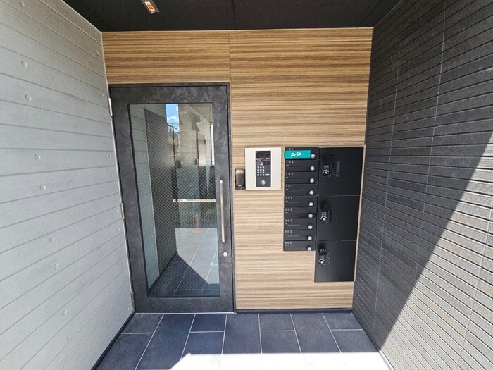 ノイヴェル吉田の物件外観写真