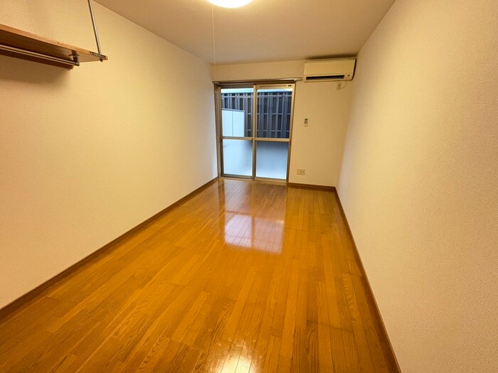 アドミ西院の物件内観写真