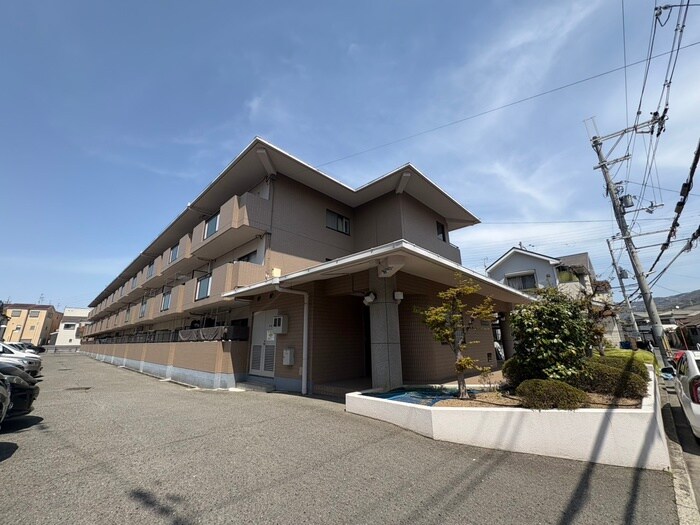 サニーコート浅井の物件外観写真