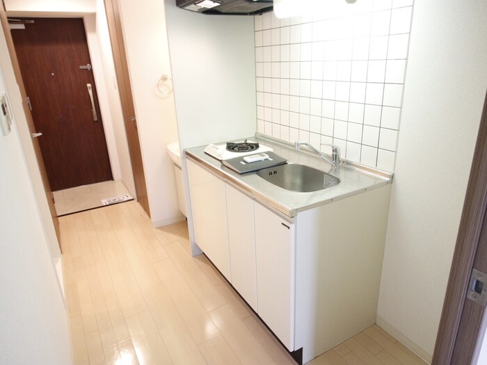 ﾗｲｼﾞﾝｸﾞｺ-ﾄ岸里玉出駅前(803)の物件内観写真