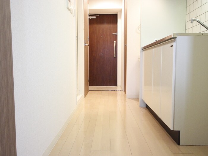 ﾗｲｼﾞﾝｸﾞｺ-ﾄ岸里玉出駅前(803)の物件内観写真