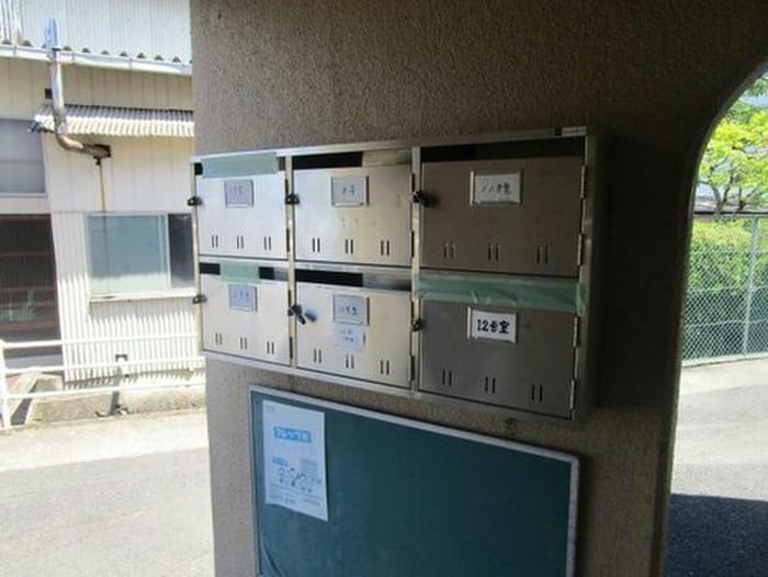 ファミール赤川の物件外観写真