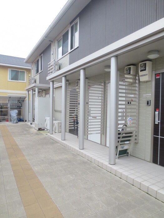 フロ－ラメゾンⅡの物件外観写真