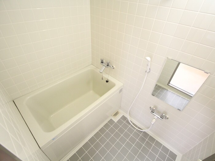 グランドローエの物件内観写真