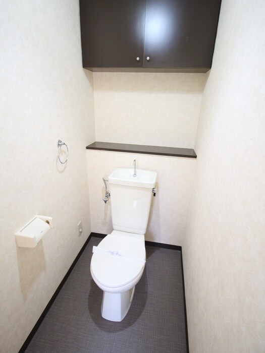 グランドローエの物件内観写真