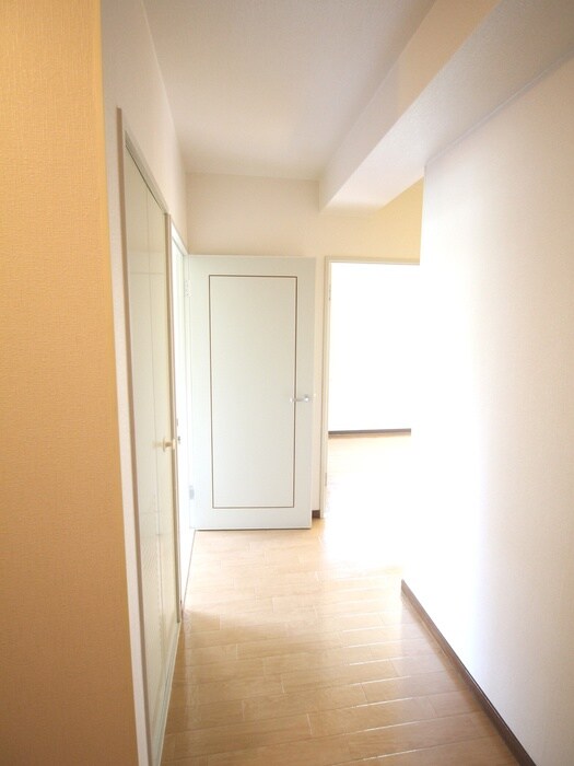 グランドローエの物件内観写真