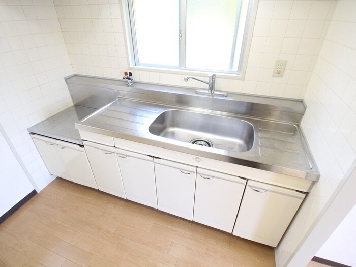 グランドローエの物件内観写真